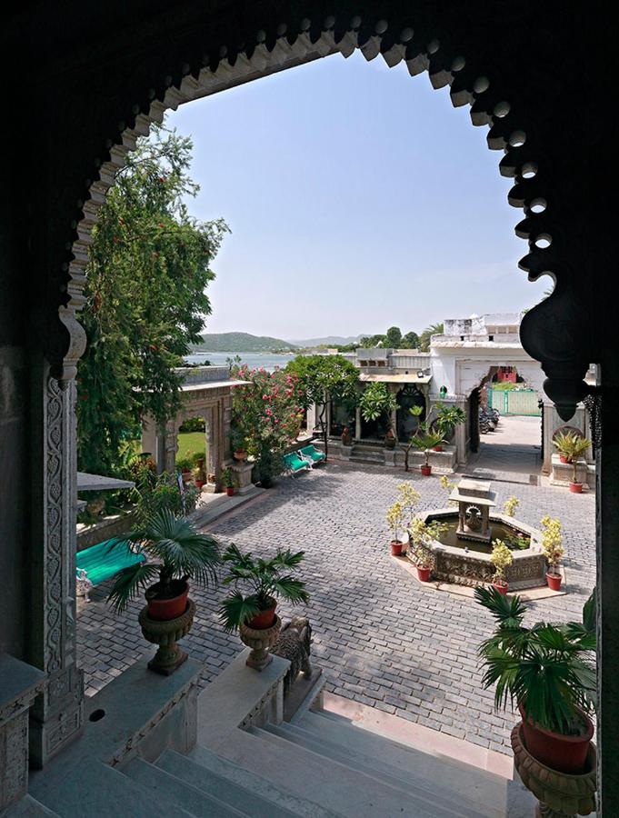 Amet Haveli - A Heritage Hotel Удайпур Экстерьер фото