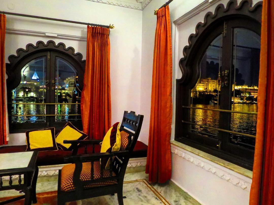 Amet Haveli - A Heritage Hotel Удайпур Экстерьер фото